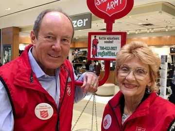 Great to help at the Salvation Army kettle at Londonderry Mall raising a few dollars for a good cause - November 30, 2018