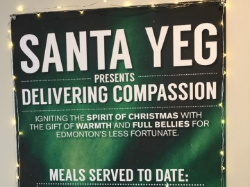 Prepping food for Santa YEG at Boyle Street Community Centre - Dec 23, 2017